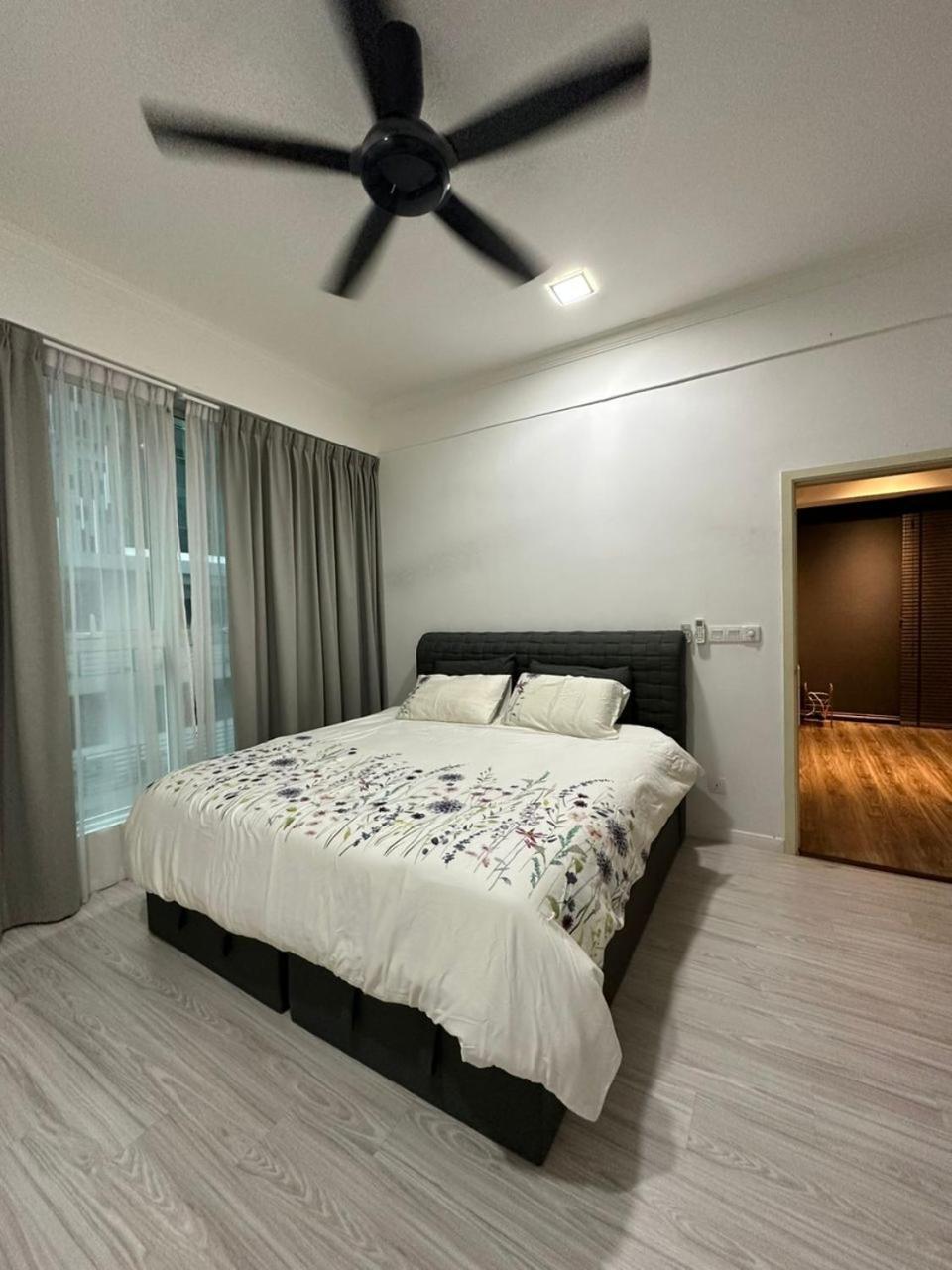 Sutera Avenue Kota Kinabalu Leilighet Eksteriør bilde